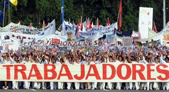 trabajadores salud desfile 1ro mayo foto omara garcia 580x316