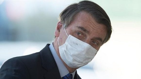 bolsonaro mascarilla 580x326