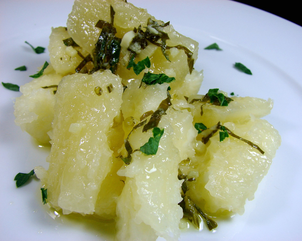 yuca-mojo