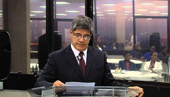 carlos fernadez de cossio 02 580x331