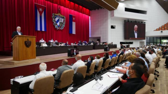 diaz canel en asamblea mayo 2022