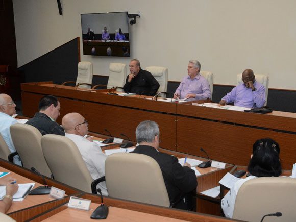 coronavirus reunion consejo ministros2 580x435