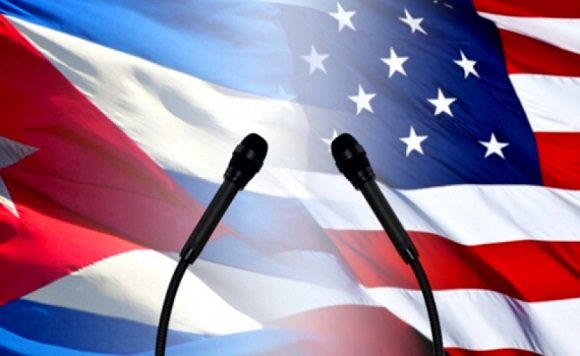 cuba estados unidos banderas3 580x356