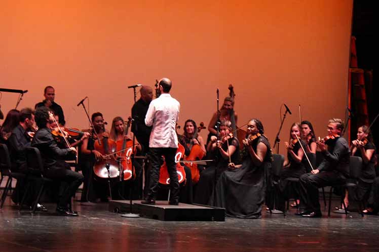 Artes de Cuba8