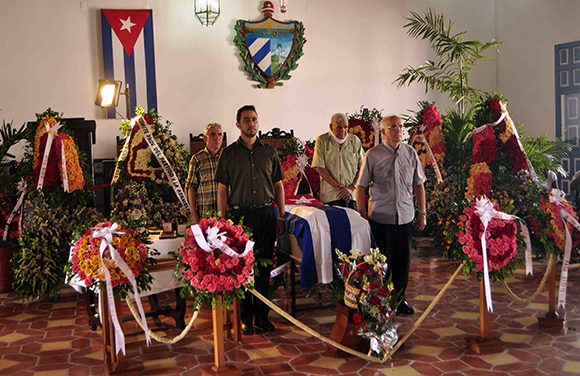 electo Silva Gainza funeral 580x376