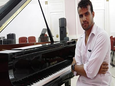 ernesto oliva