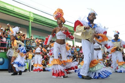niños carnaval infantil 302