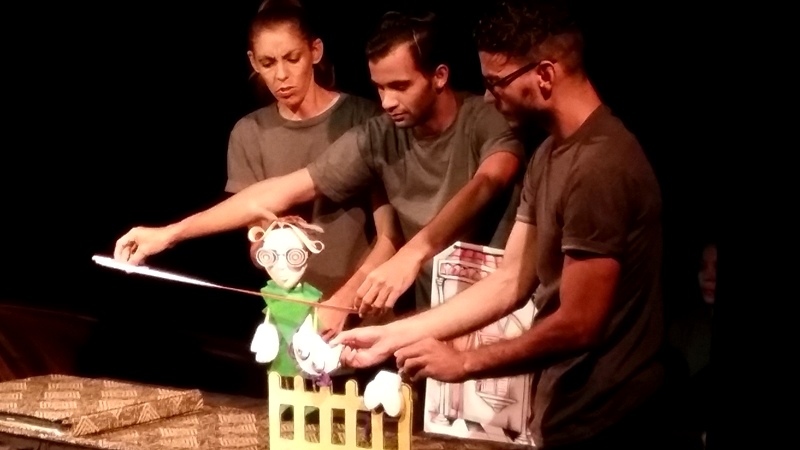 1niños de papel
