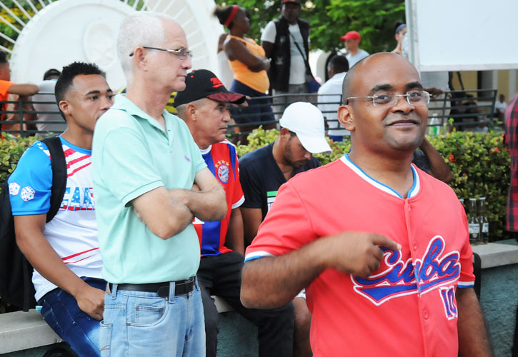 Apoyo al Team Asere 2