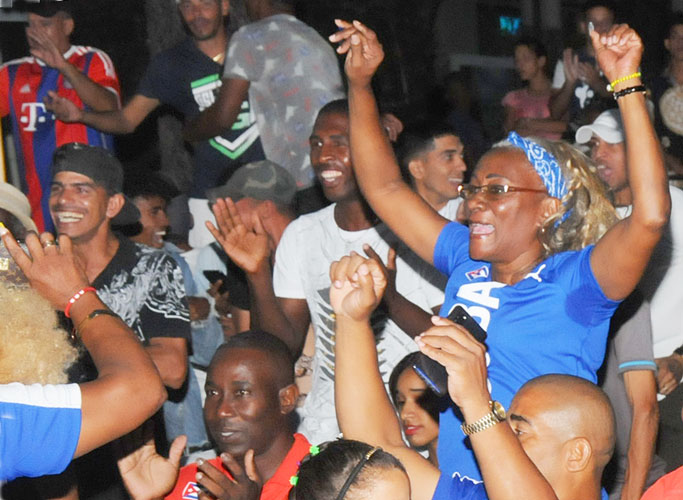 Apoyo al Team Asere 5