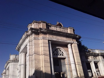 derrumbe plaza del mercado
