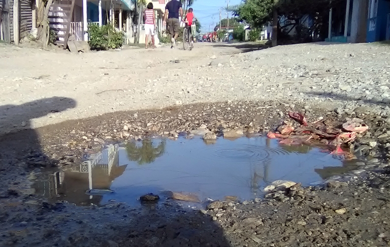 llave rota agua