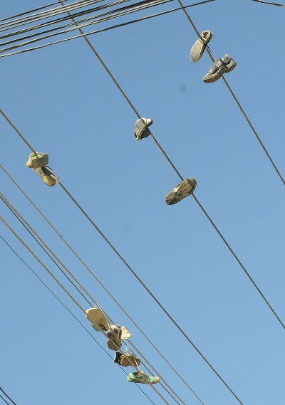 zapatos tendido electrico