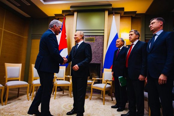 diaz canel y putin en moscu 580x387