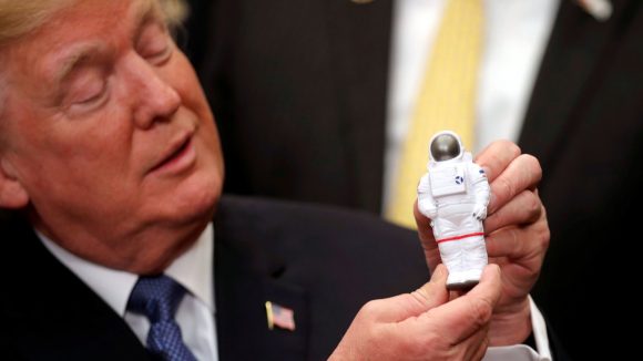 donald trump nasa 580x326