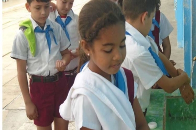 e4f43334fc5e3d5536f3b9da9a32f715 L