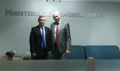 e9cbcd006eaff2a8bc674bde402720ae L