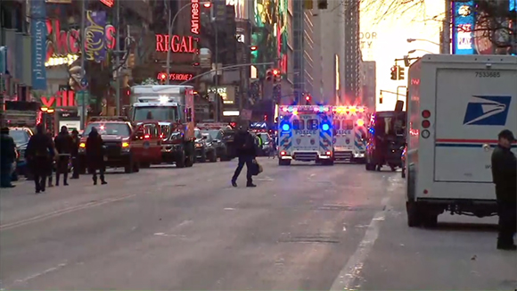 explosion terminal de autobus en nueva york 01