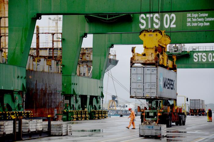 f0422239