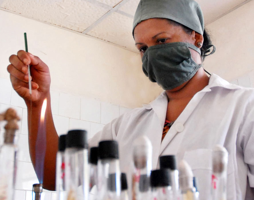 mujer guantanamera 11