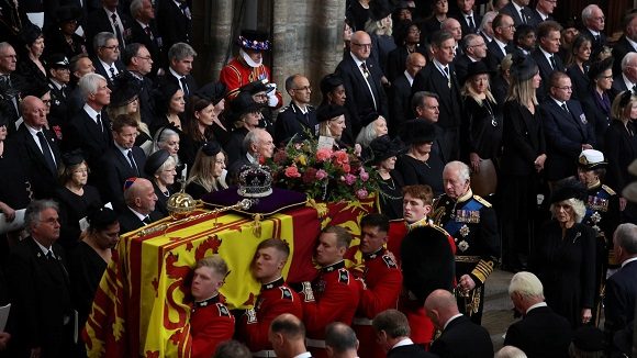 funeral 3 580x326