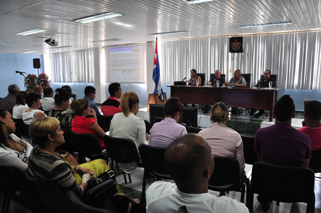 1 reconocimiento a periodistas