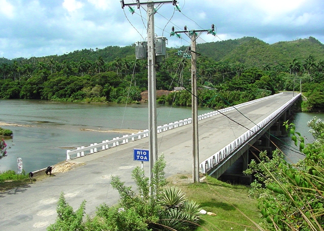 1 puente del Toa