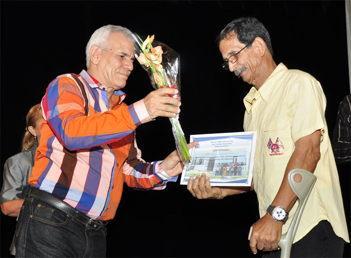 acto día del historiador 2