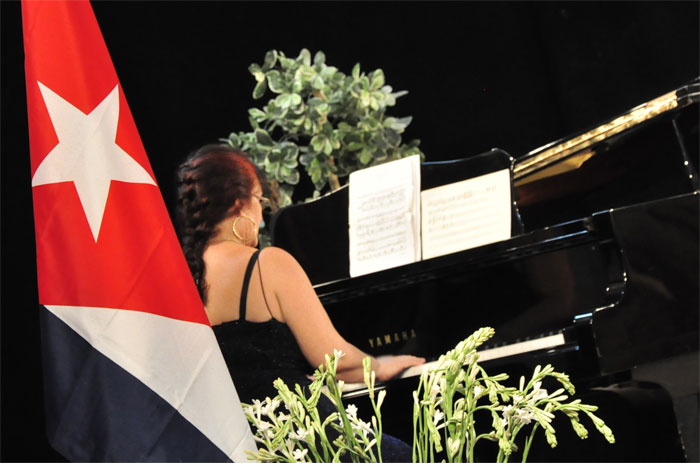 acto día del historiador 4