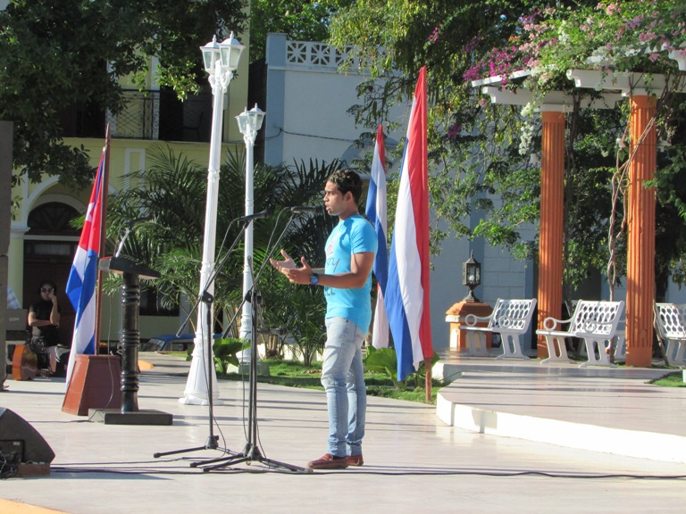 acto visita fidel gtmo2