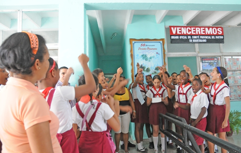 asalto niños periodico3