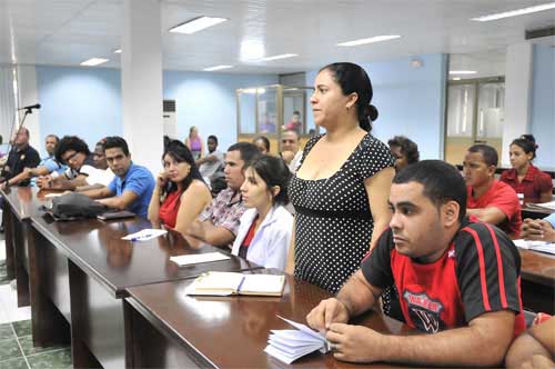 encuantro delegados congreso ujc2