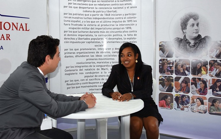 entrevista idaliena diaz casamayor