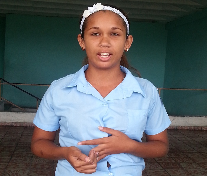 estudiante rechaza