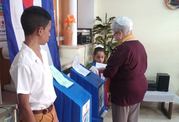 gladys bejerano votando port