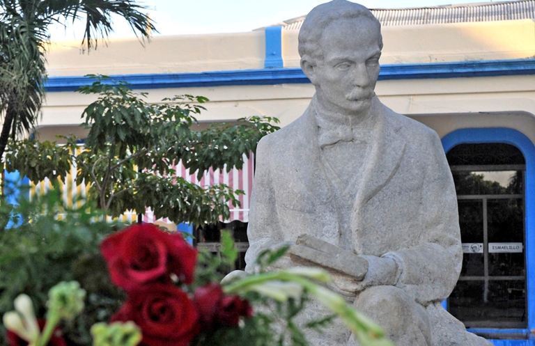 jose marti estatua parque
