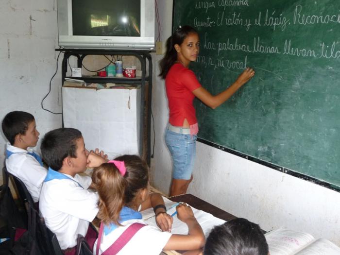 maestra maisi