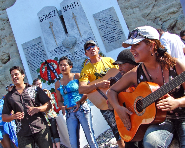 marti jovenes2