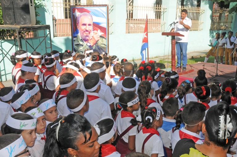 matutinos homenaje fidel2