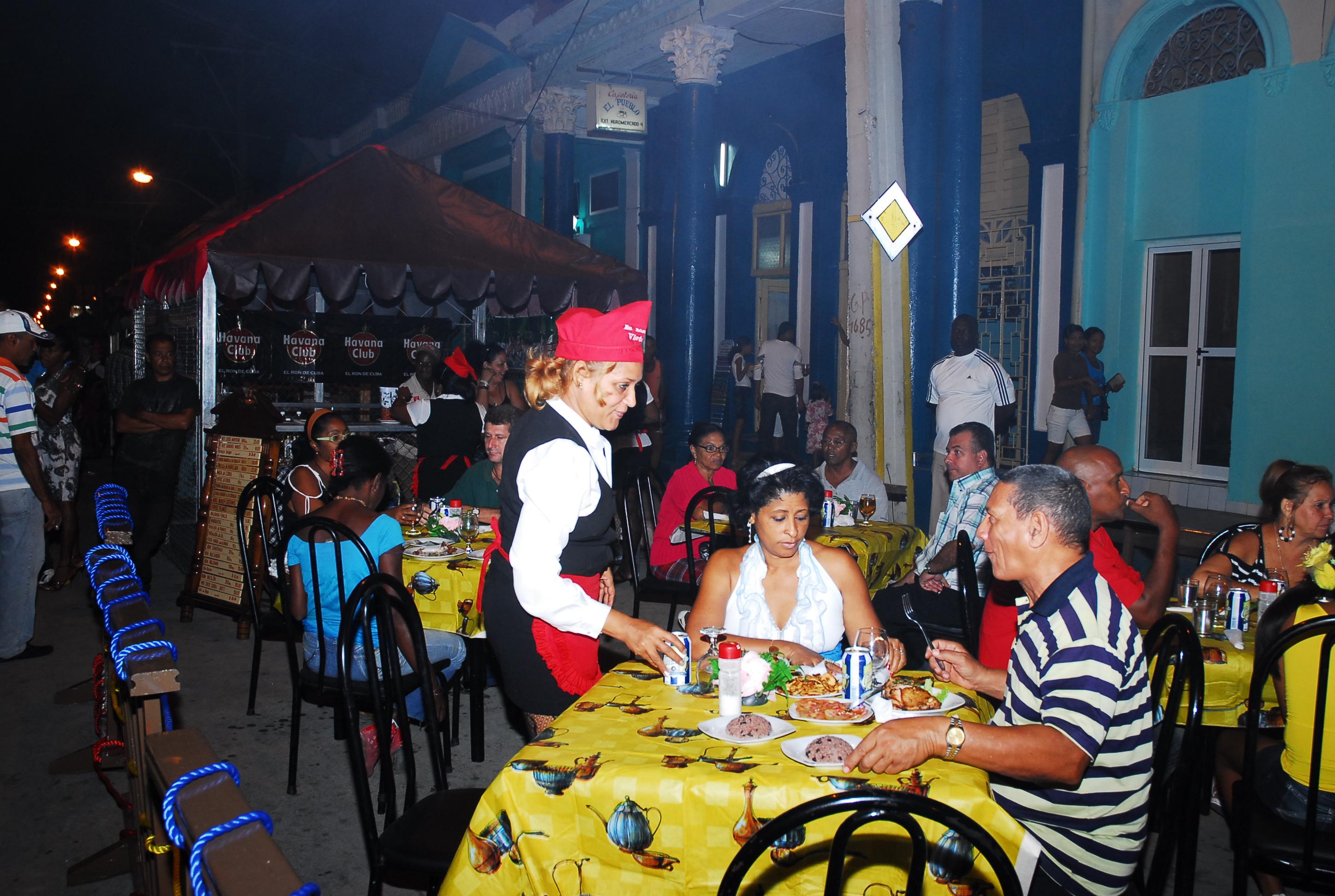 noche guantanamera gastronomía
