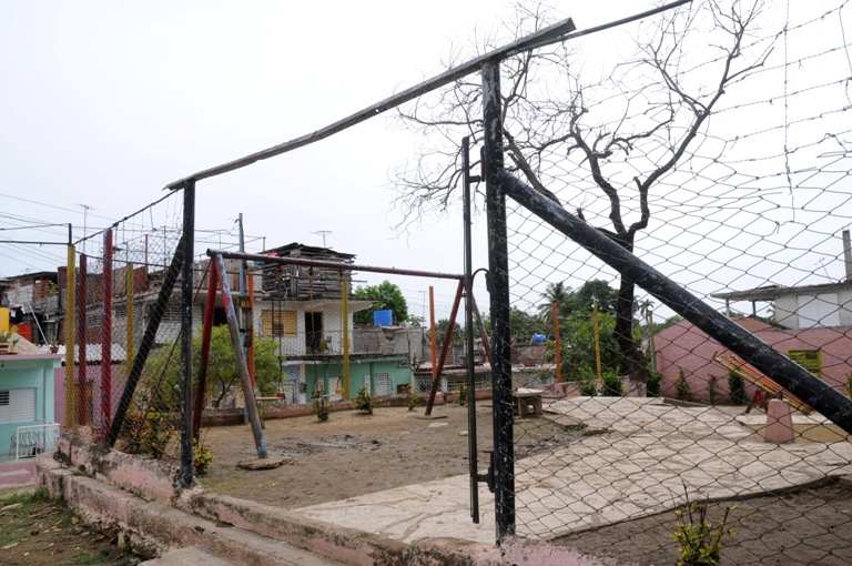 parques infantiles guantanamo3