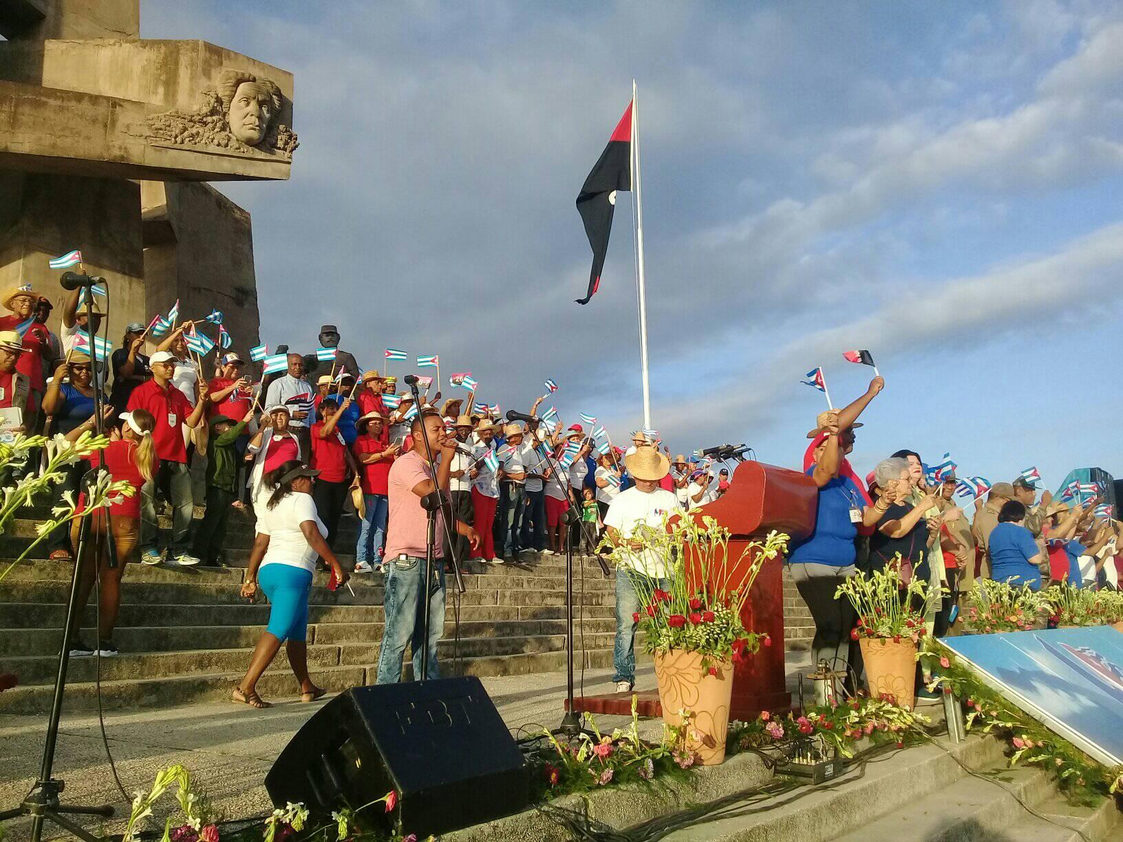 acto primero mayo