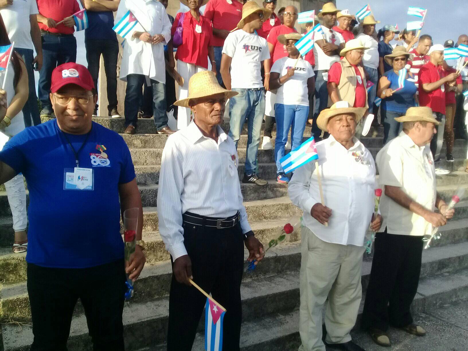 reconocimiento desfile3