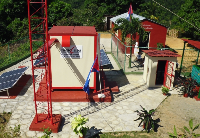 radiocuba maqueta