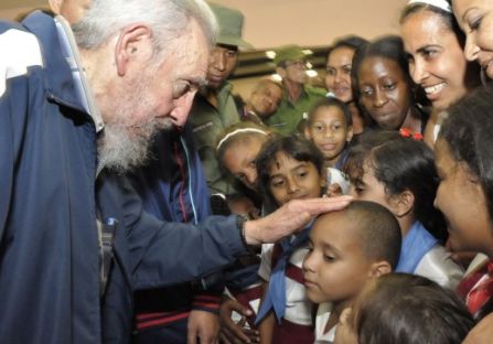 1fidel con los ninos