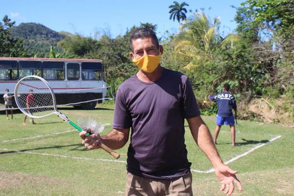 22 Fernando Badninton Yatera 2