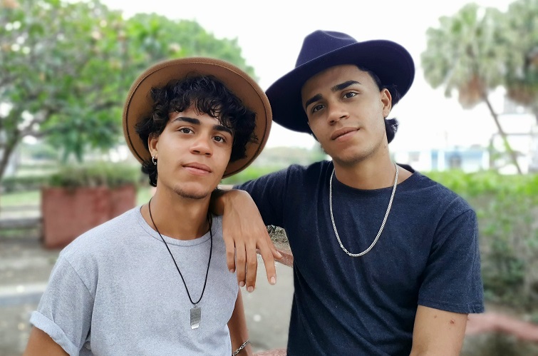 Los mellizos Velázquez 2