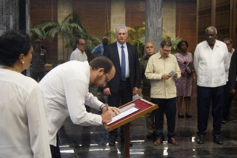 1912 nuevos diplomaticos3