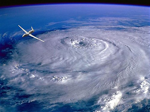 Drones para inbvestigar el huracan