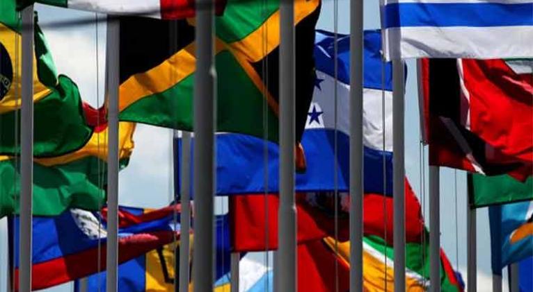 celac banderas
